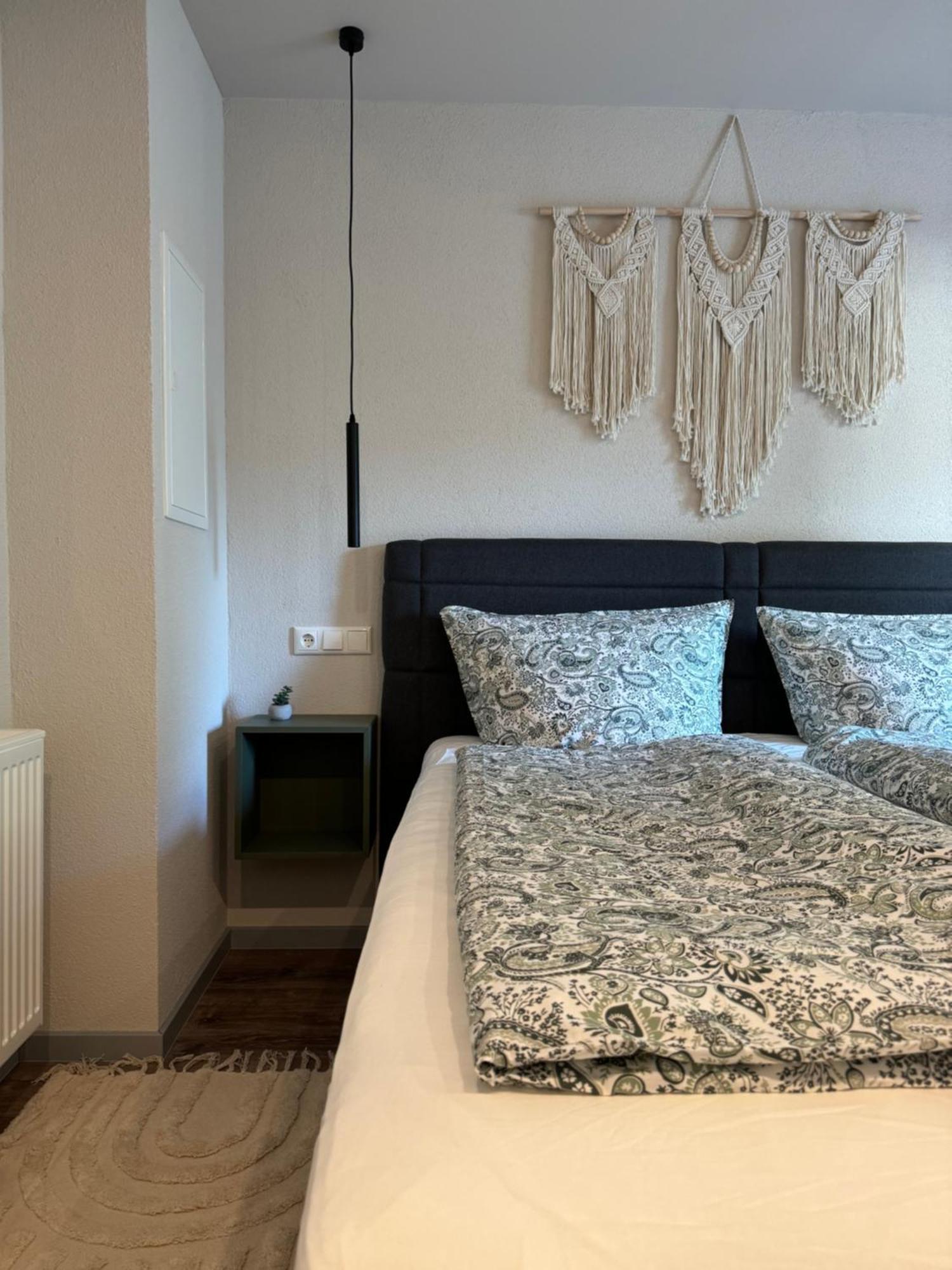 Geniessen & Entspannen Mit Einem Privaten Parkplatz Apartment Siegen